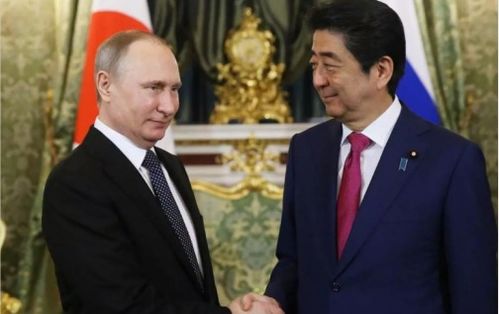 安倍遗孀访问俄罗斯有何目的
