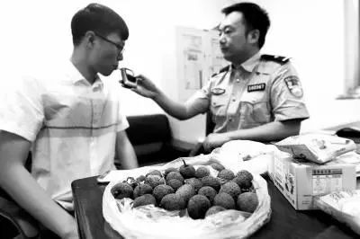 吃2颗荔枝后测出酒驾，交警部门积极回应